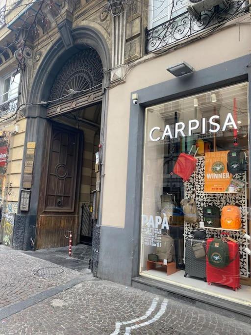 Umberto 1° * Naples
